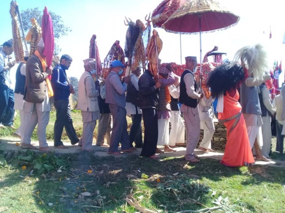 आज फूलपाती, बैतडीको प्रसिद्ध निङ्गलाशैनी भगवती मन्दिरमा जात्रा शुरु